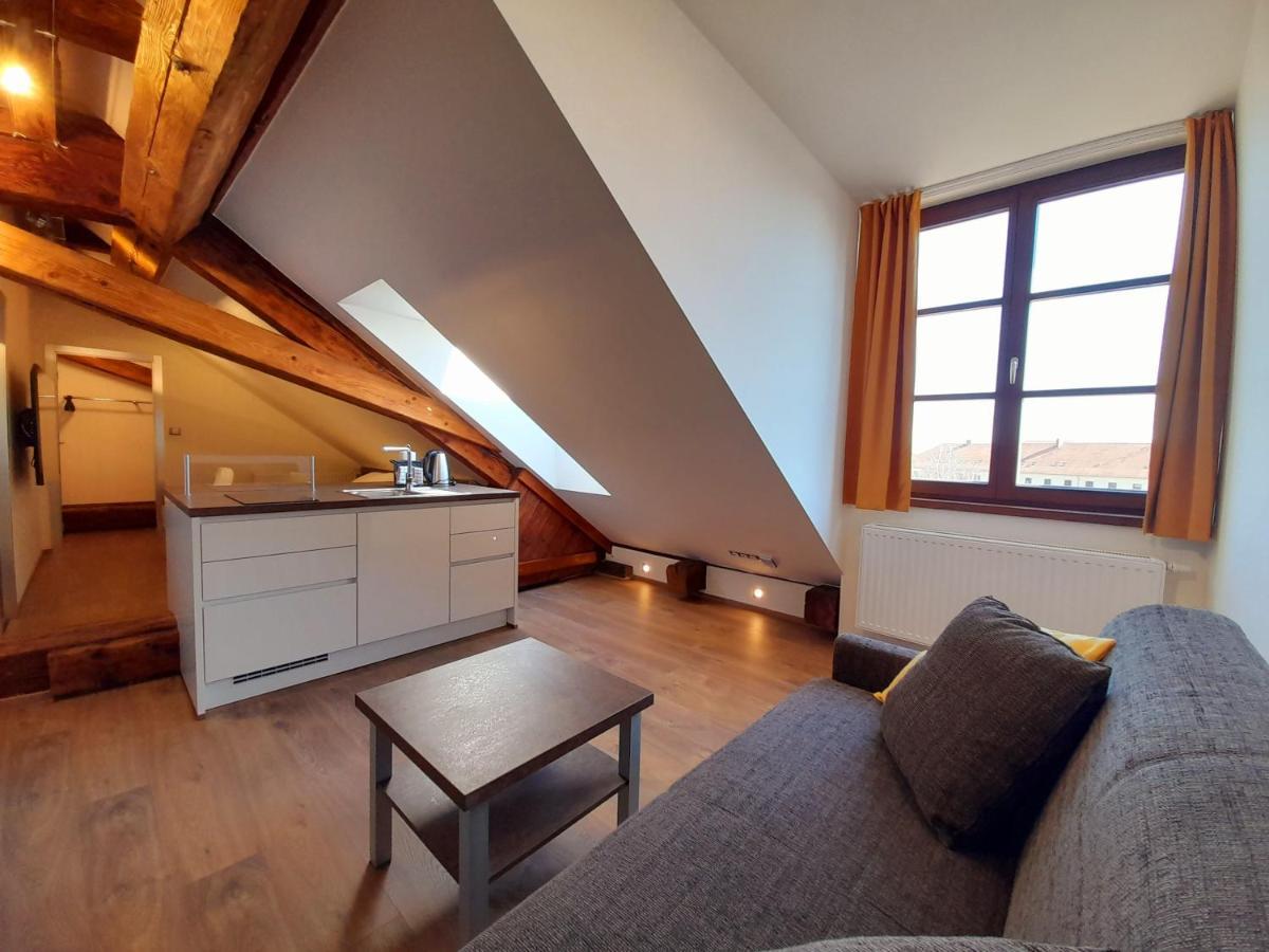 Residence Mariánská Ceske Budejovice Esterno foto