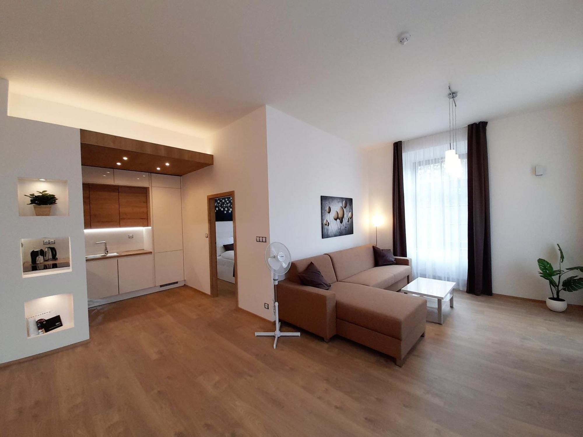 Residence Mariánská Ceske Budejovice Esterno foto