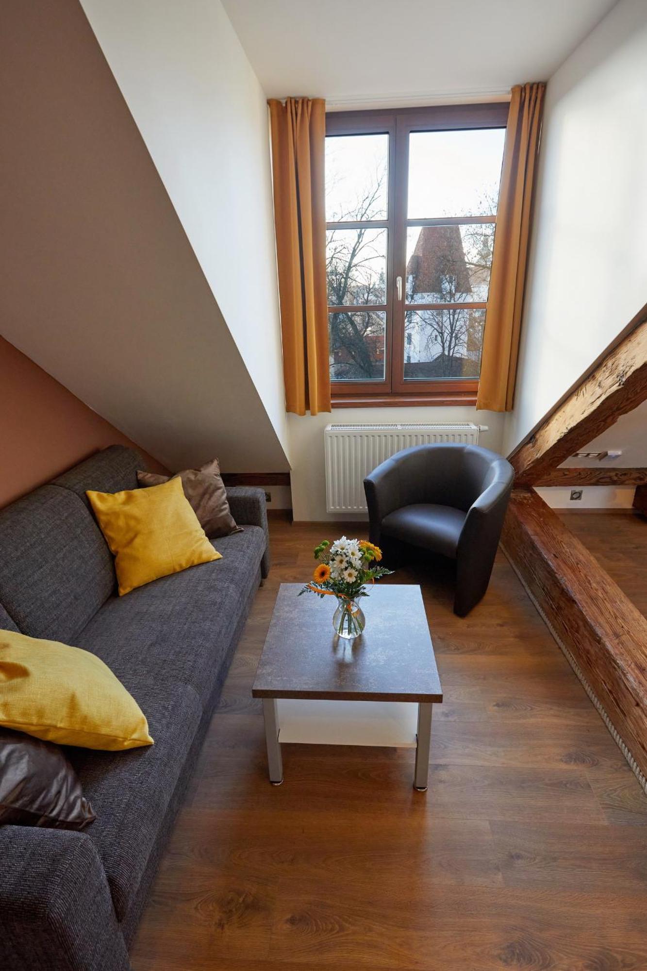 Residence Mariánská Ceske Budejovice Esterno foto
