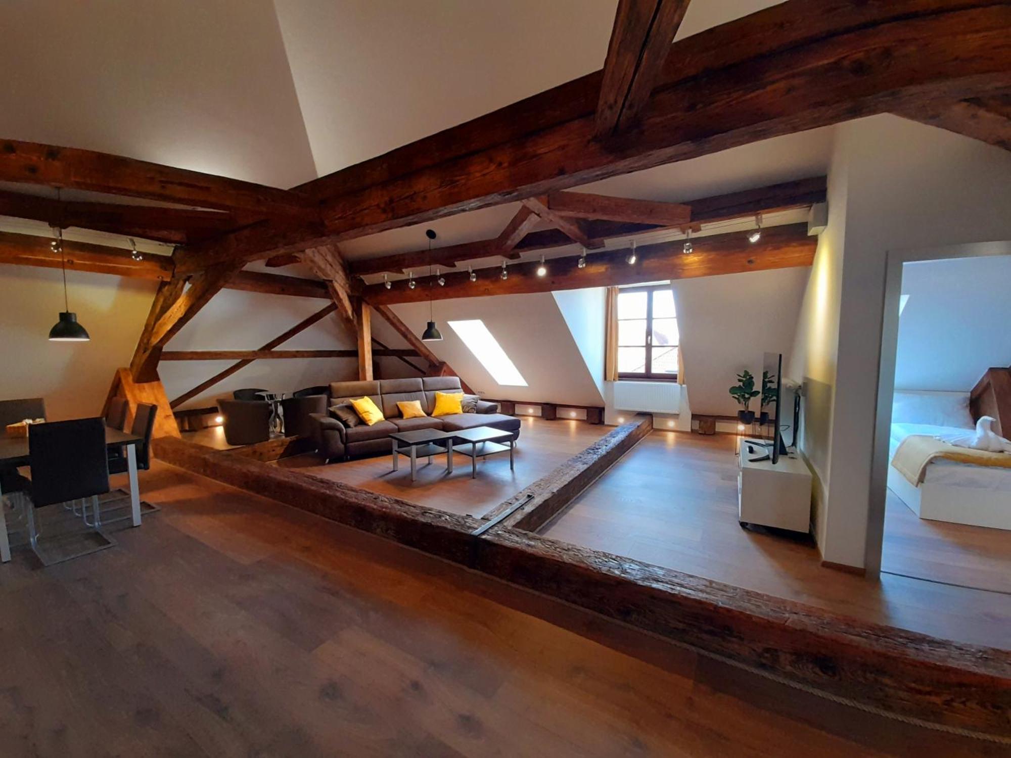 Residence Mariánská Ceske Budejovice Esterno foto